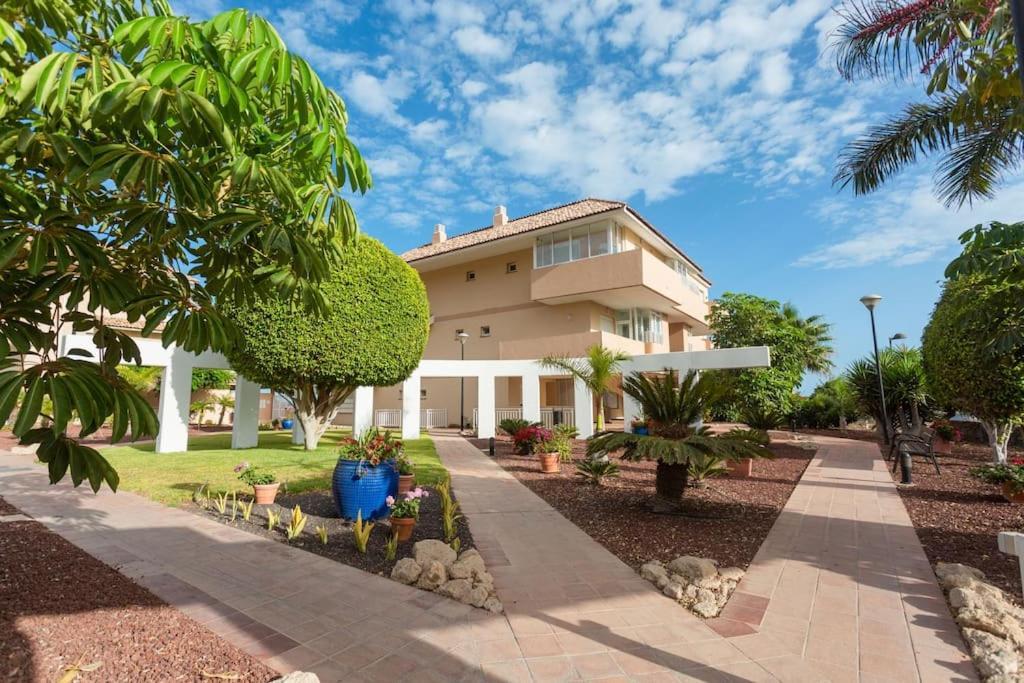Prachtig Luxe Appartement Met Zeezicht San Miguel de Abona Bagian luar foto
